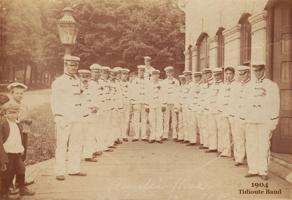 Tidioute Band 1904