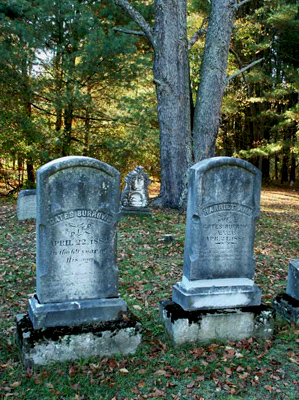 Gates and Harriet Burrows gravestones